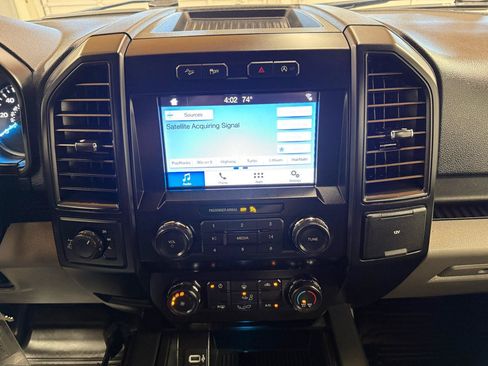 Used 2019 Ford F150 XL w/ Equipment Group 101A Mid AWD/4WD image 18