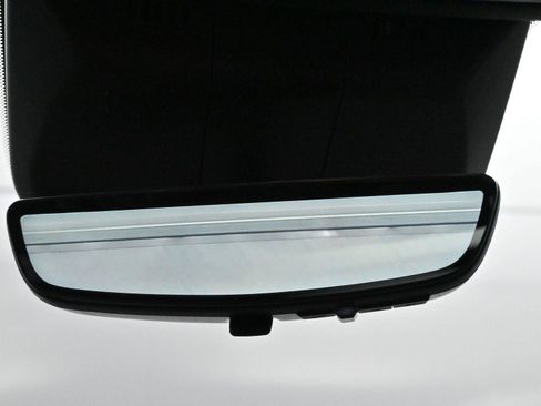 Certified 2024 Cadillac Escalade ESV Premium Luxury AWD/4WD image 29