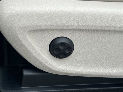 Certified 2023 Mercedes-Benz GLE 450 4MATIC image 26