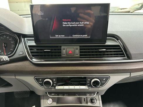 Used 2022 Audi Q5 2.0T Premium AWD/4WD image 18