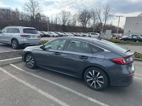 Used 2022 Honda Civic EX-L image 7