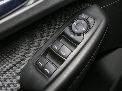 Used 2021 Chevrolet TrailBlazer LT w/ Convenience Package image 35