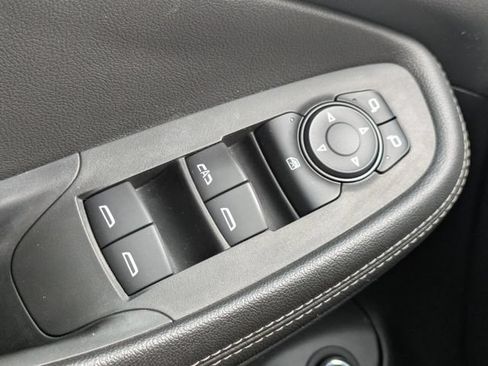 Used 2020 Buick Encore GX Select w/ Experience Buick Package FWD image 26