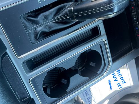 Used 2017 Ford F150 Raptor w/ Equipment Group 802A Luxury image 12