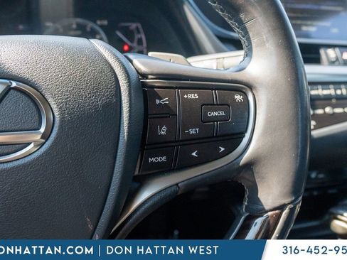 Used 2019 Lexus ES 350 w/ Premium Package FWD image 14