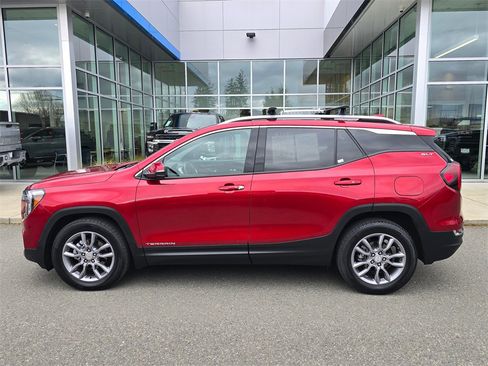 Used 2022 GMC Terrain SLT w/ Infotainment Package II image 33