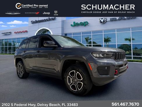 Used 2022 Jeep Grand Cherokee Trailhawk AWD/4WD image 1