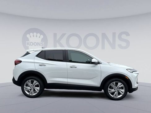 New 2026 Buick Encore GX Preferred w/ Comfort Package FWD image 8