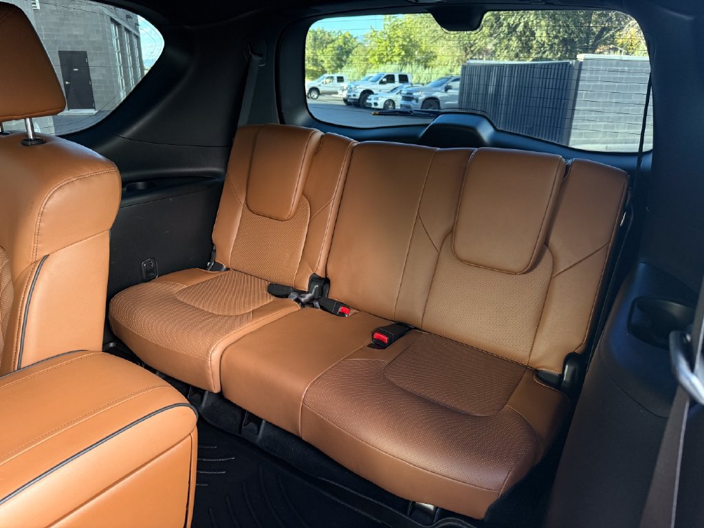 Used 2024 INFINITI QX80 Sensory w/ Cargo Package AWD/4WD image 35