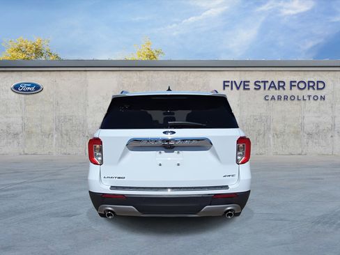 Certified 2024 Ford Explorer Limited image 7