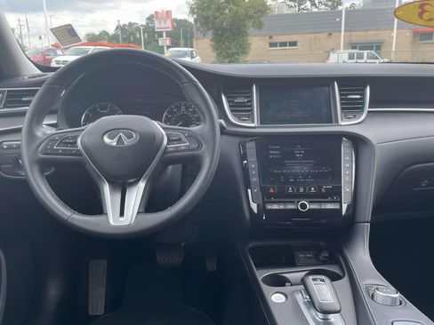 Used 2023 INFINITI QX50 Luxe FWD image 12