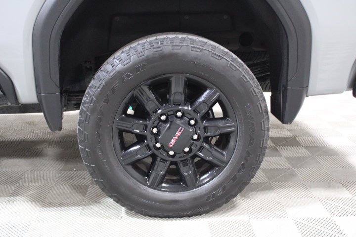Used 2025 GMC Sierra 2500 AT4 w/ AT4 Premium Plus Package AWD/4WD image 45
