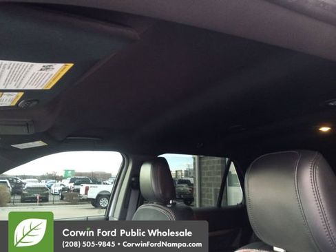 Used 2018 Ford Explorer XLT w/ Equipment Group 202A image 23