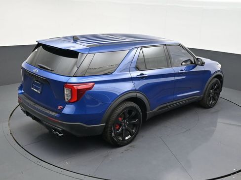 Used 2022 Ford Explorer ST w/ Equipment Group 401A AWD/4WD image 16