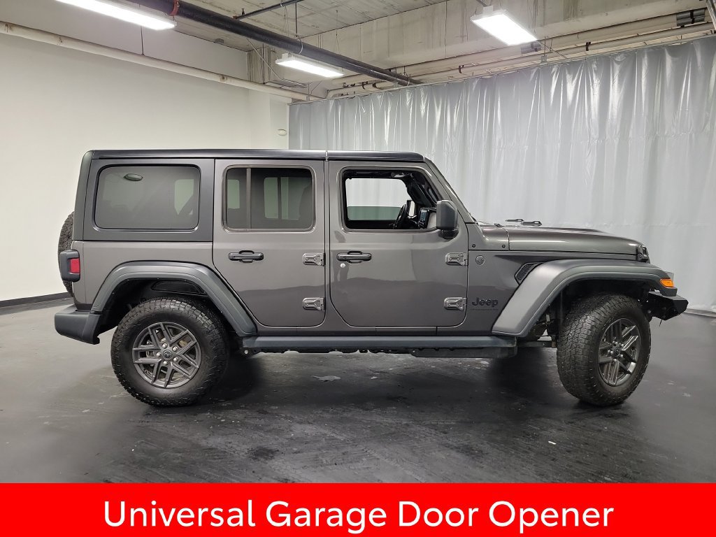 Used 2026 Jeep Wrangler Unlimited Sport AWD/4WD image 9