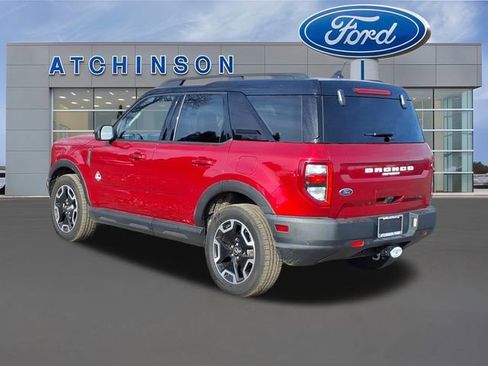 Used 2021 Ford Bronco Sport Outer Banks image 3