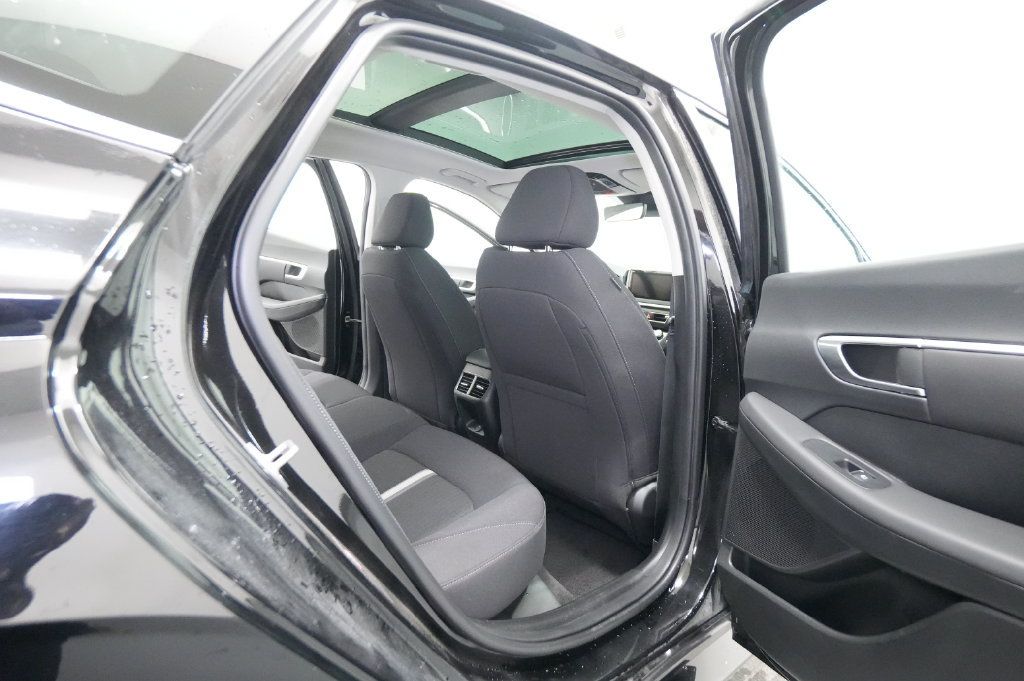 Used 2023 Hyundai Sonata SEL w/ Convenience Package FWD image 26