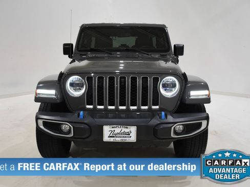 Used 2023 Jeep Wrangler Unlimited Sahara image 2