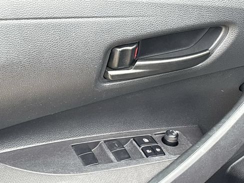 Used 2024 Toyota Corolla LE FWD image 21