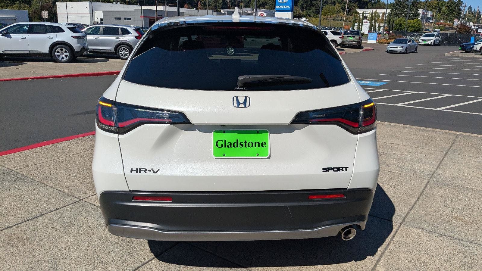 Used 2026 Honda HR-V Sport image 8