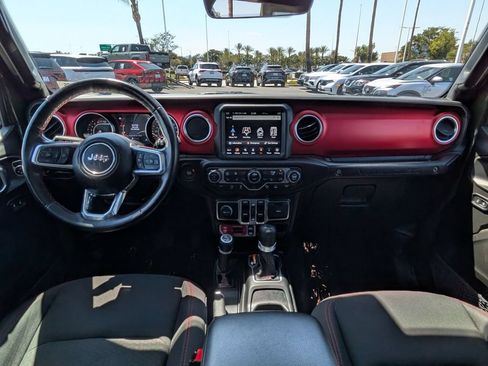Used 2022 Jeep Wrangler Unlimited Rubicon w/ Steel Bumper Group AWD/4WD image 28