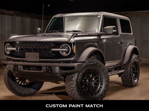 Used 2022 Ford Bronco Wildtrak image 5