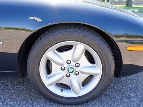 Used 1997 Jaguar XK8 Convertible RWD image 36