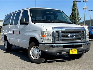 Used 2011 Ford E-350 and Econoline 350 XLT image 1