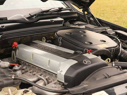 Used 1990 Mercedes-Benz 300 SL image 15