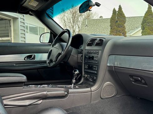 Used 2002 Ford Thunderbird Deluxe image 20