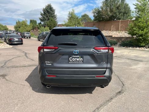 Used 2024 Toyota RAV4 XLE image 10