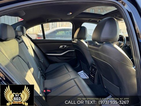 Used 2019 BMW 330i xDrive Sedan w/ Convenience Package image 13