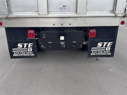 New 2025 Ford F550 4x4 Regular Cab Super Duty image 10