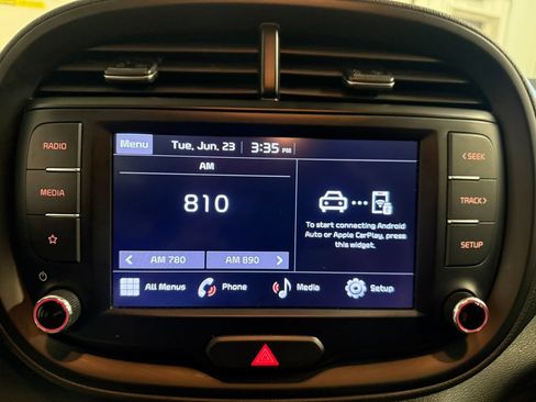 Used 2022 Kia Soul LX w/ Technology Package FWD image 33