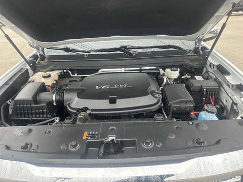 Used 2022 GMC Canyon Denali image 18