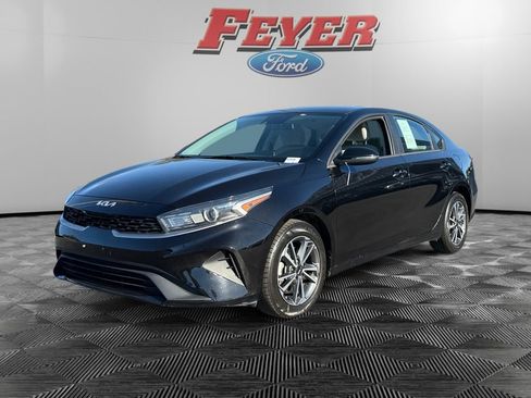 Used 2023 Kia Forte LXS w/ LXS Technology Package image 1