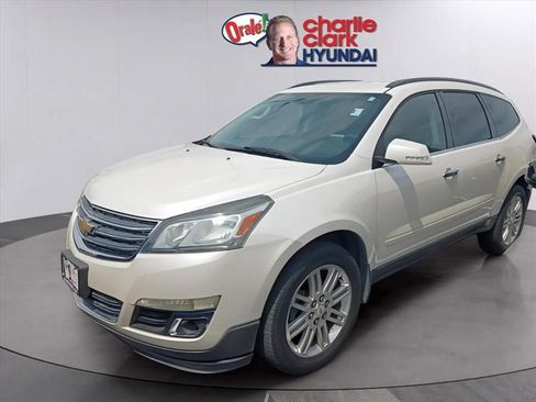 Used 2014 Chevrolet Traverse LT w/ All-Star Edition FWD image 1
