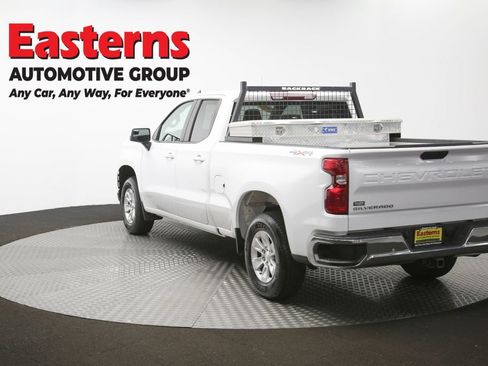 Used 2021 Chevrolet Silverado 1500 LT AWD/4WD image 67