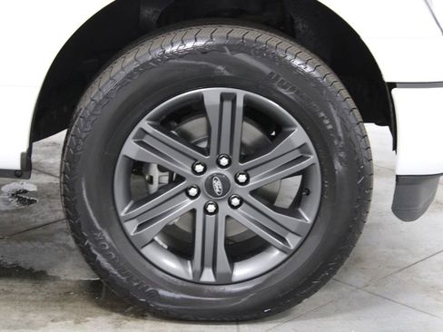 Used 2023 Ford F150 Lariat AWD/4WD image 11
