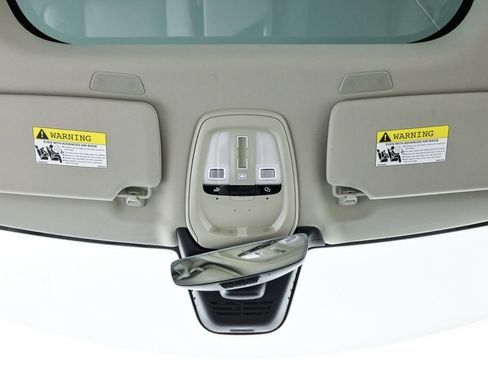 Used 2024 Volvo XC90 B6 Plus w/ Protection Package Premier image 20