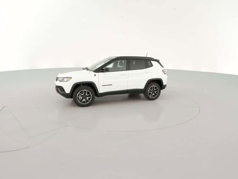 New 2026 Jeep Compass Trailhawk image 5