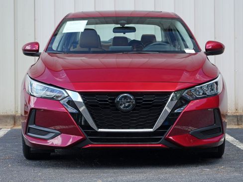 Used 2023 Nissan Sentra SV w/ SV Premium Package FWD image 6