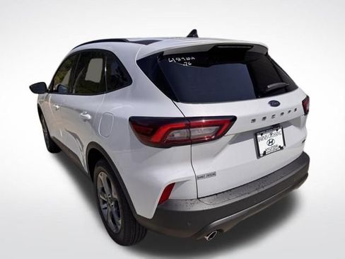 Used 2026 Ford Escape ST-Line Select w/ Tech Pack #1 AWD/4WD image 5