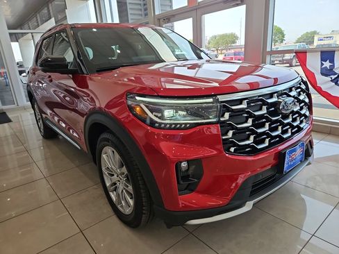 New 2026 Ford Explorer Platinum RWD image 2