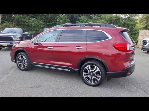 Used 2023 Subaru Ascent Touring AWD/4WD image 6