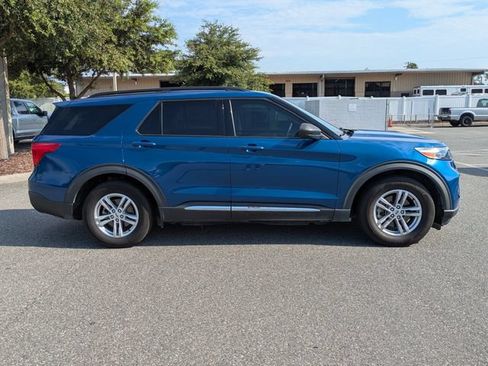 Certified 2020 Ford Explorer XLT w/ Equipment Group 202A RWD image 2
