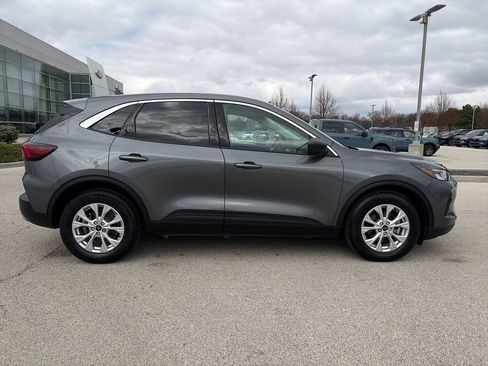 Used 2023 Ford Escape Active w/ Cold Weather Package image 9