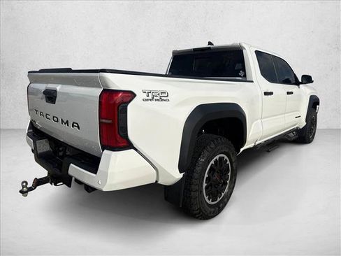 Used 2024 Toyota Tacoma TRD Off-Road w/ TRD Off Road Upgrade Package AWD/4WD image 5