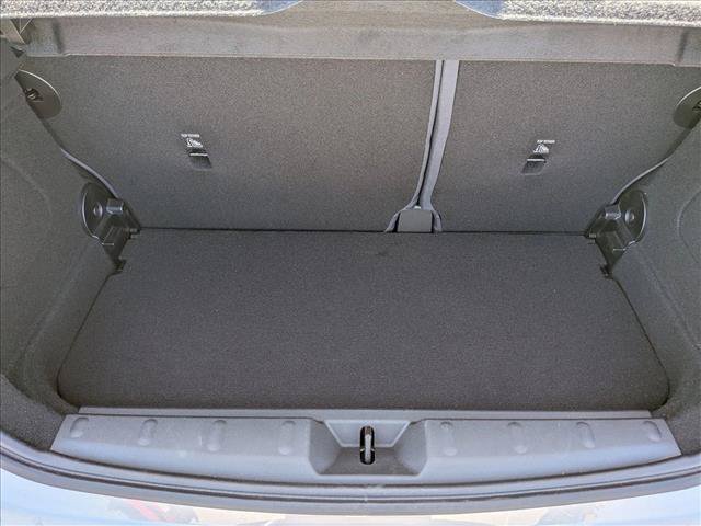 Used 2025 MINI Cooper 2-Door Hardtop FWD image 6