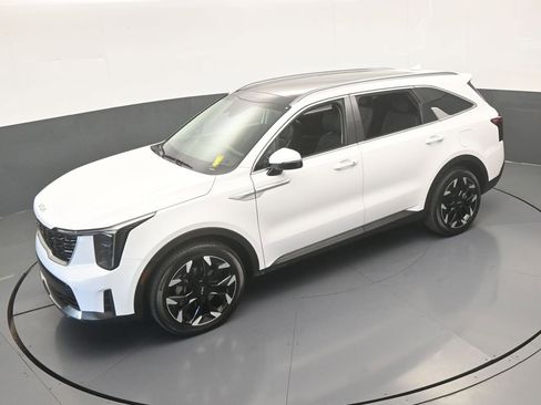 New 2025 Kia Sorento EX w/ Panoramic Sunroof Package image 50